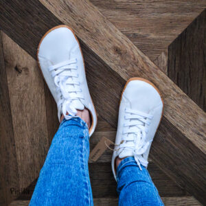 Stitch & Walk White nahast vabaajajalatsid S38-43