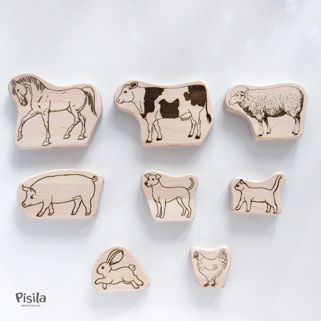 Puidust loomad / koduloomad mängimiseks